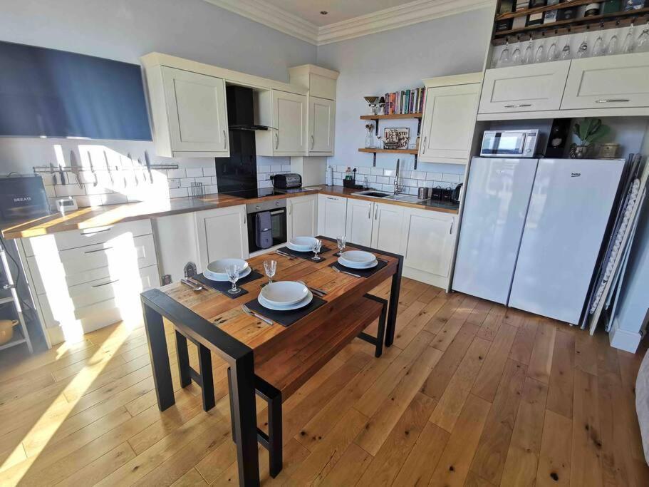 Apartmán Number 7 Torquay Stunning Sea Views Exteriér fotografie